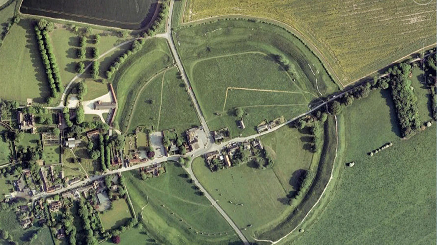 Vue par satellite du site néolithique d'Avebury.